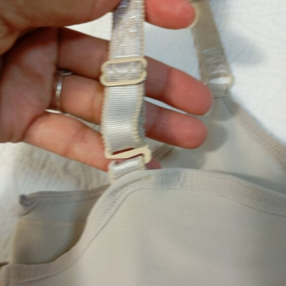 M&D Beige Post-Surgical Compression Garment Adjustable Straps Front Zipper Sz S - Picture 10 of 11